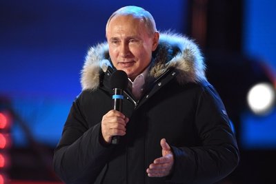 Россияне рассказали о достижениях и неудачах Путина на посту президента